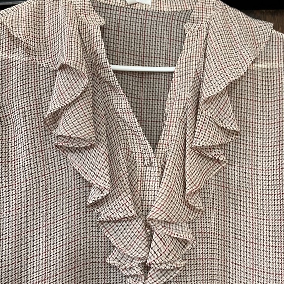 Ruffled retro sheer blouse - Picture 2 of 7